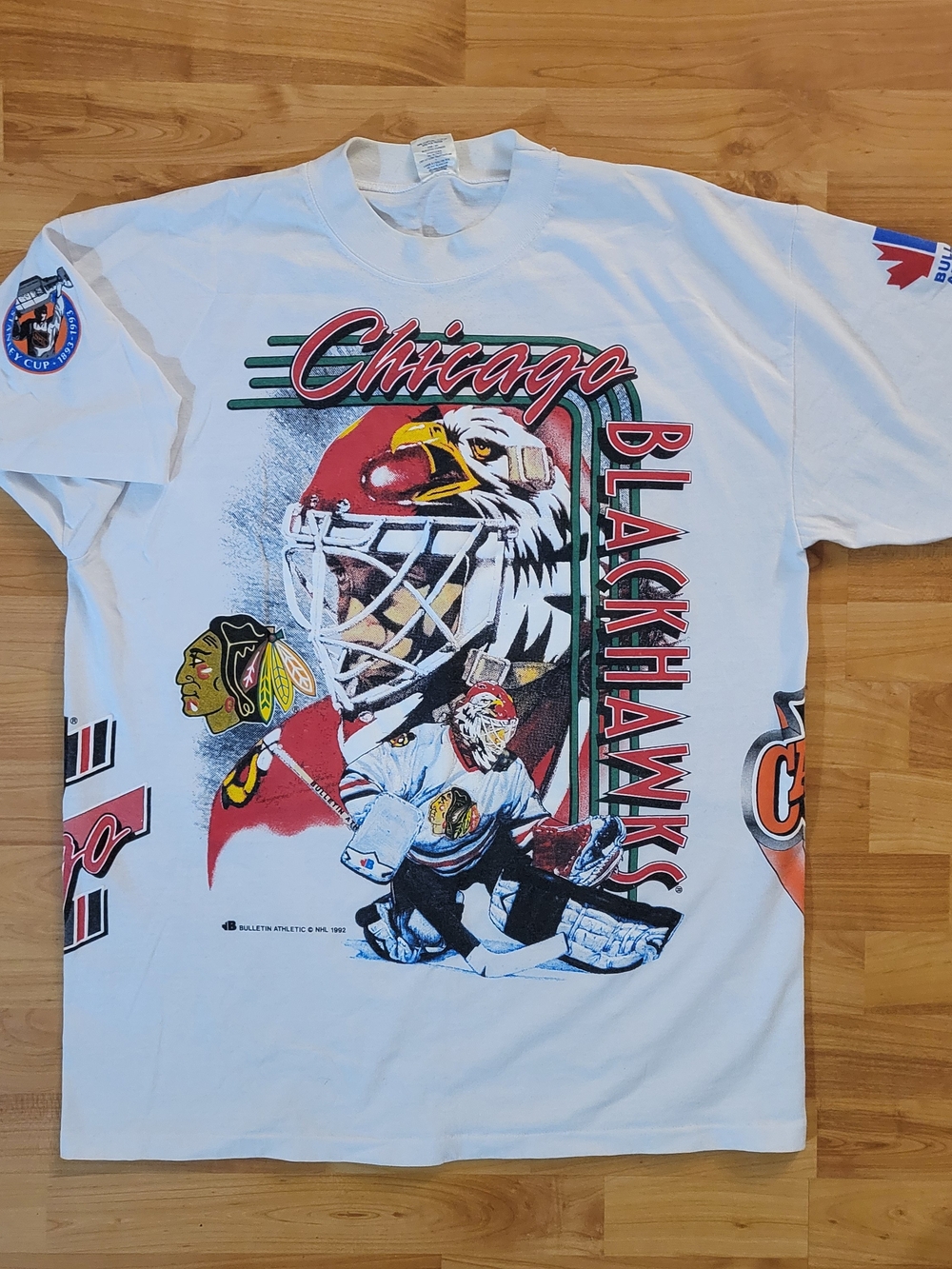 Vintage Bulletin Athletics Chicago Blackhawks NHL AOP 90s White XL T-shirt